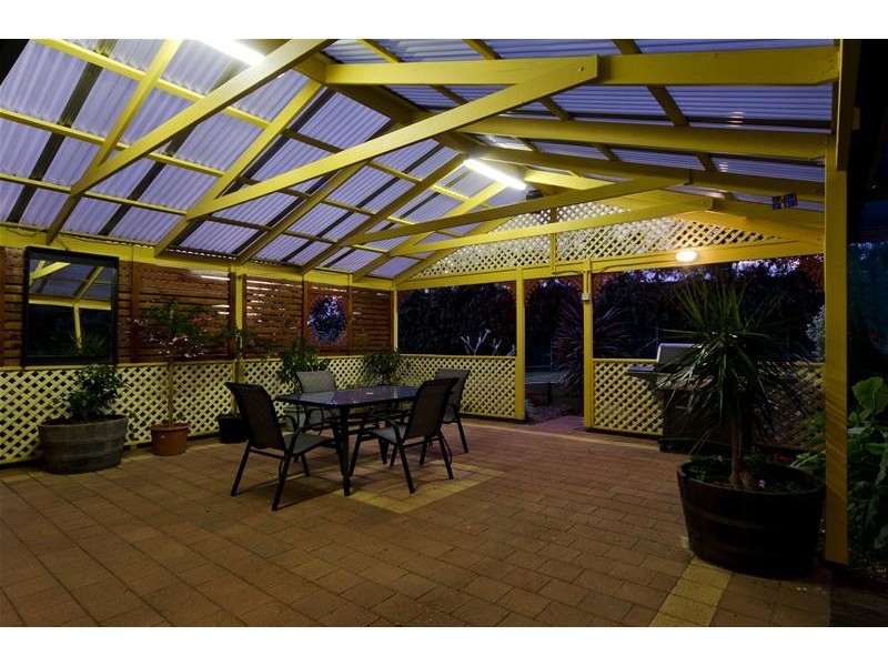 19 Seabreeze Crescent, Maslin Beach SA 5170