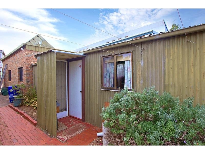 2 Price Street, Hindmarsh Island SA 5214