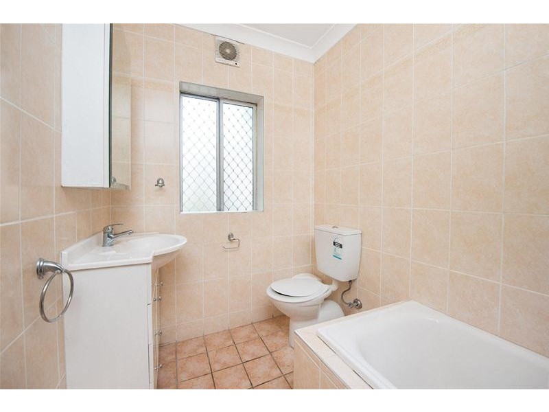 16 Grainger Avenue, Ashfield NSW 2131