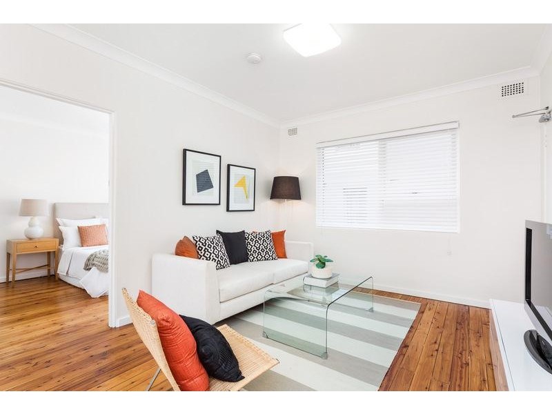 2/62 Elizabeth Street, Ashfield NSW 2131