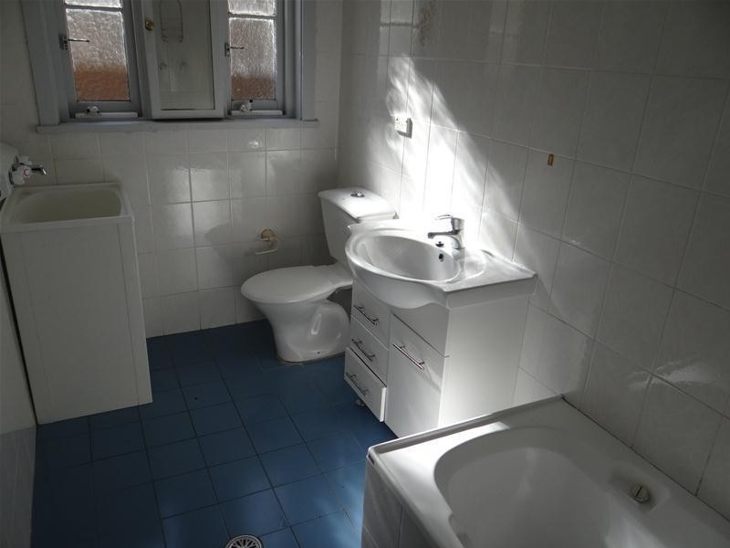 1/23 A’Beckett Avenue, Ashfield NSW 2131