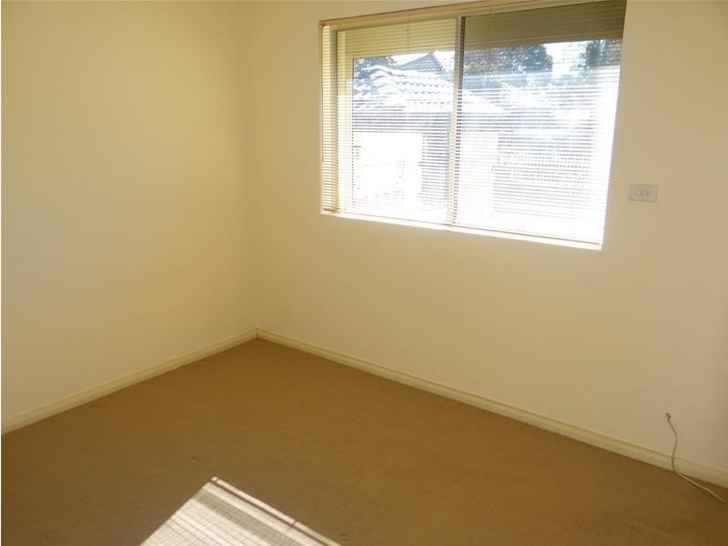 2/24 Etonville Parade, Croydon NSW 2132