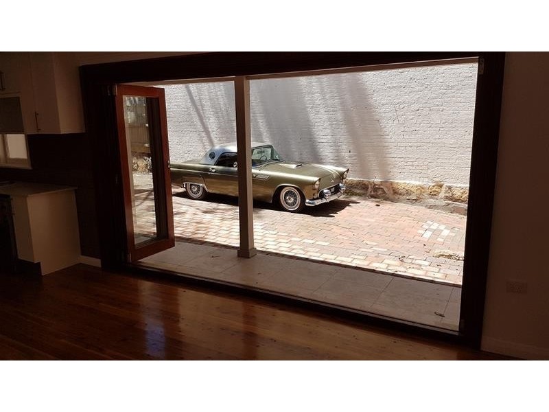 221 Pitt Street, Waterloo NSW 2017