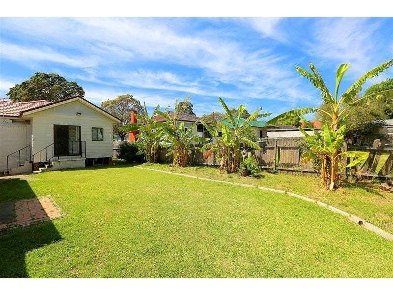 28 Dargon Street, Yagoona NSW 2199