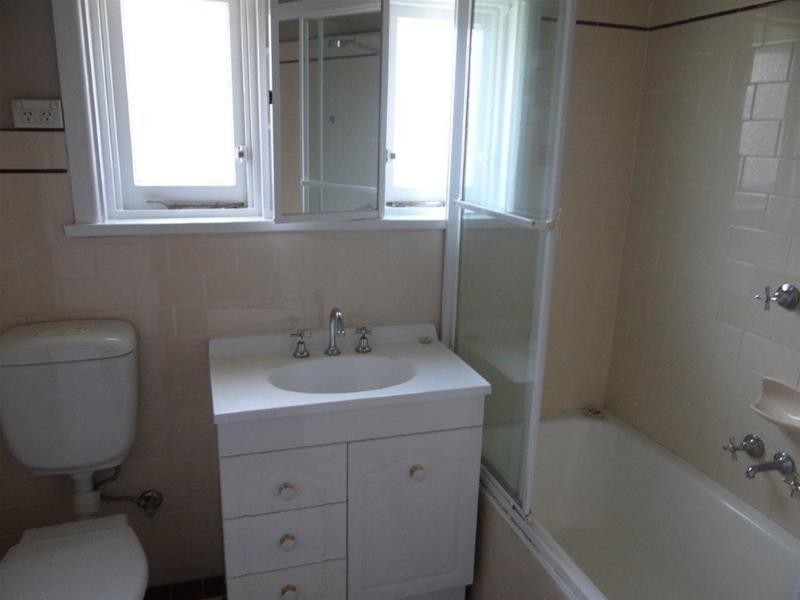 1/107 Bland Street, Ashfield NSW 2131