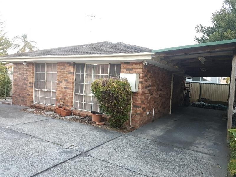 184A Juno Parade, Greenacre NSW 2190