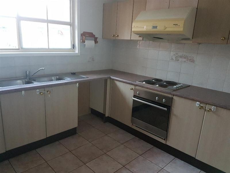 184A Juno Parade, Greenacre NSW 2190