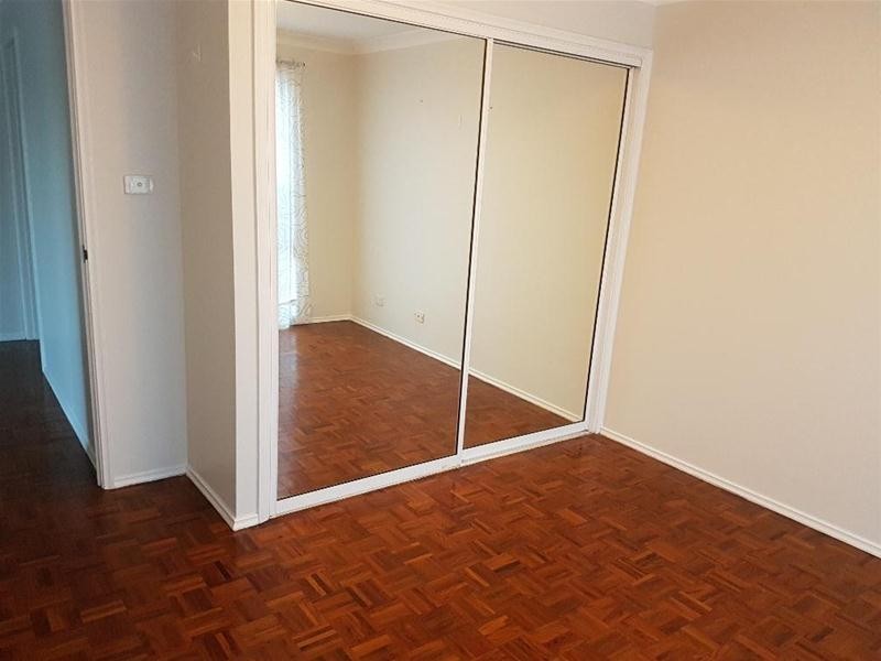 184A Juno Parade, Greenacre NSW 2190