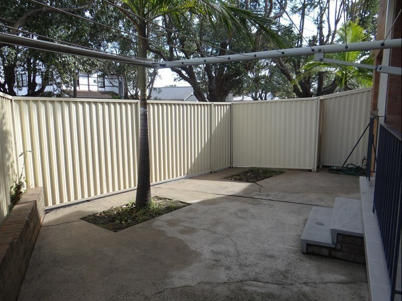 2/90 King Street, Croydon Park NSW 2133