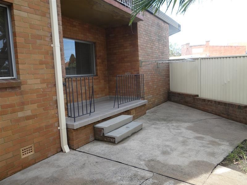 2/90 King Street, Croydon Park NSW 2133