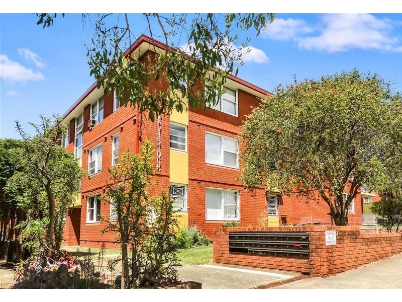 2/7 Cecil Street, Ashfield NSW 2131