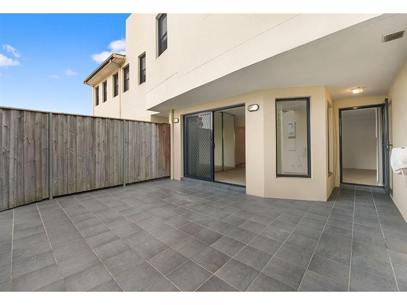 2/22-28 Thomas Street, Ashfield NSW 2131