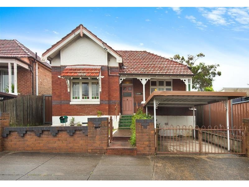 8 Moyes Street, Marrickville NSW 2204