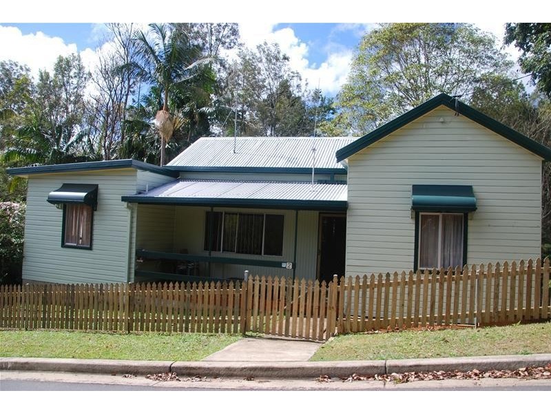 2 Mitchell Street, Uki NSW 2484