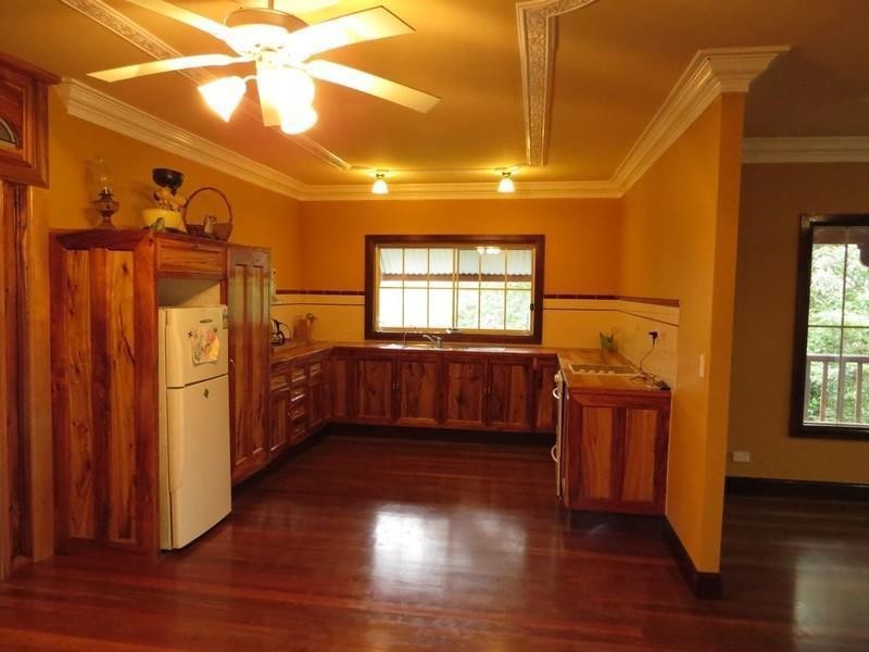 82 Smiths Creek Road, Uki NSW 2484