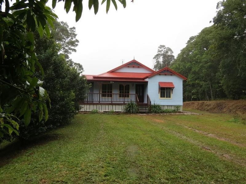 82 Smiths Creek Road, Uki NSW 2484