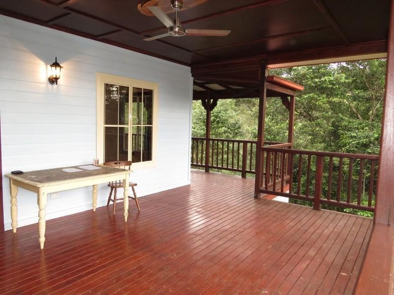 82 Smiths Creek Road, Uki NSW 2484