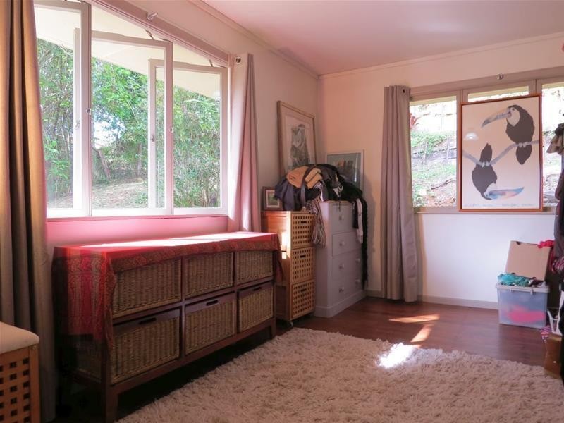 13/15 Mitchell Street, Uki NSW 2484