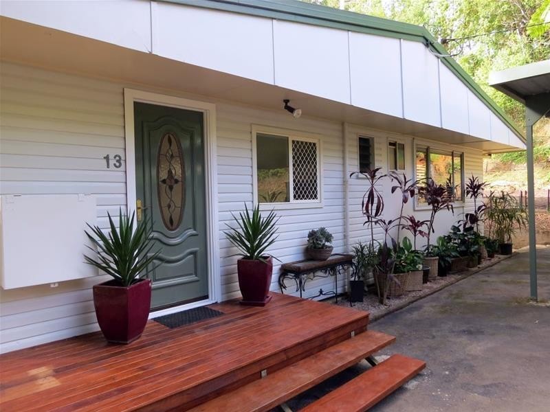 13/15 Mitchell Street, Uki NSW 2484