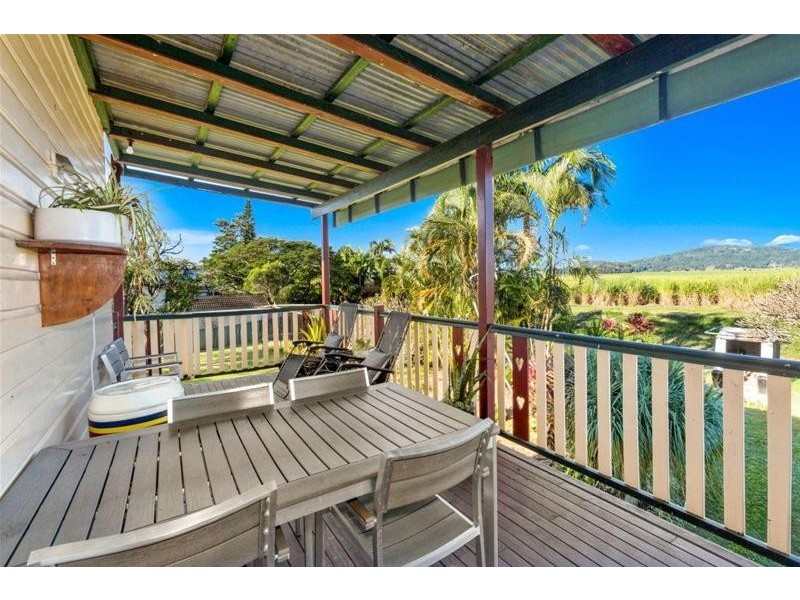 8 Colonial Drive, Condong NSW 2484