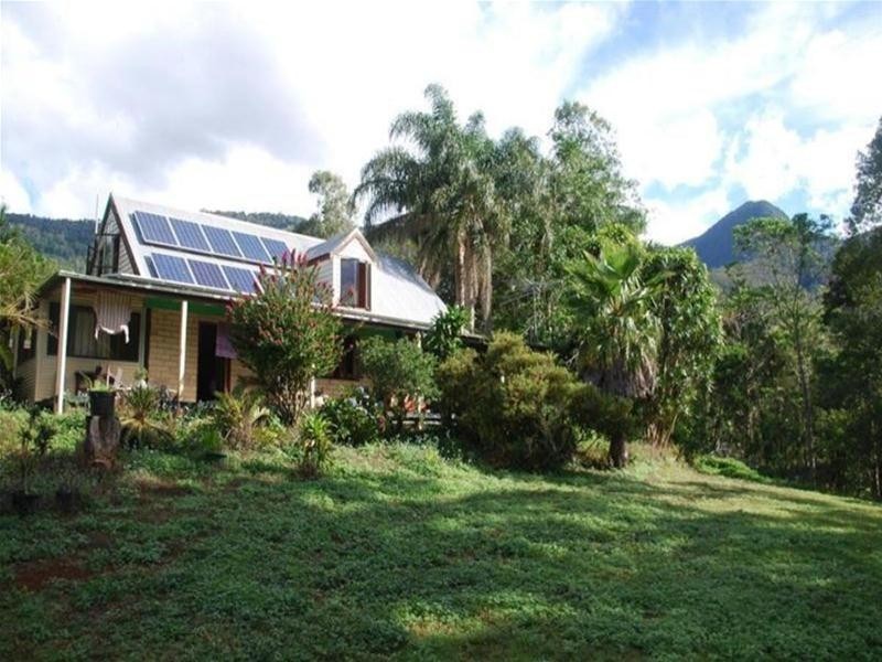 25 Kirbys Road, Limpinwood NSW 2484