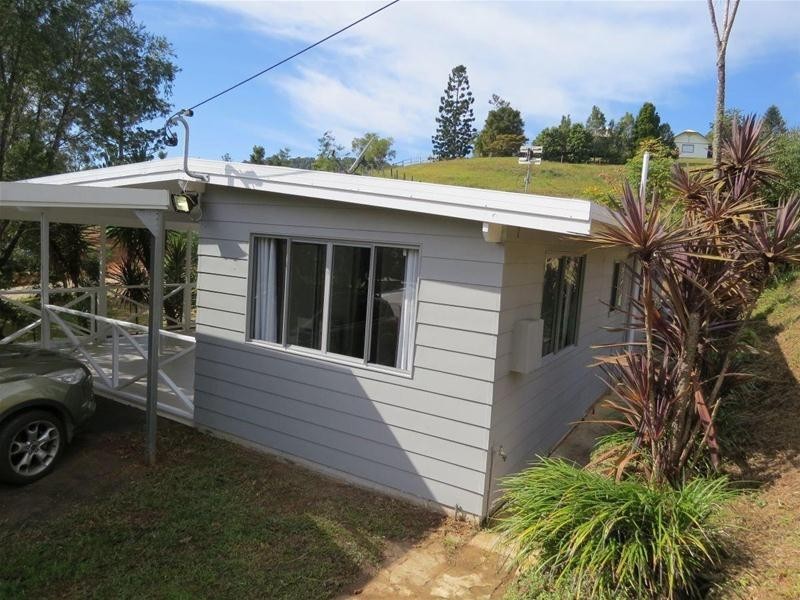 19 Marshall Street, Uki NSW 2484