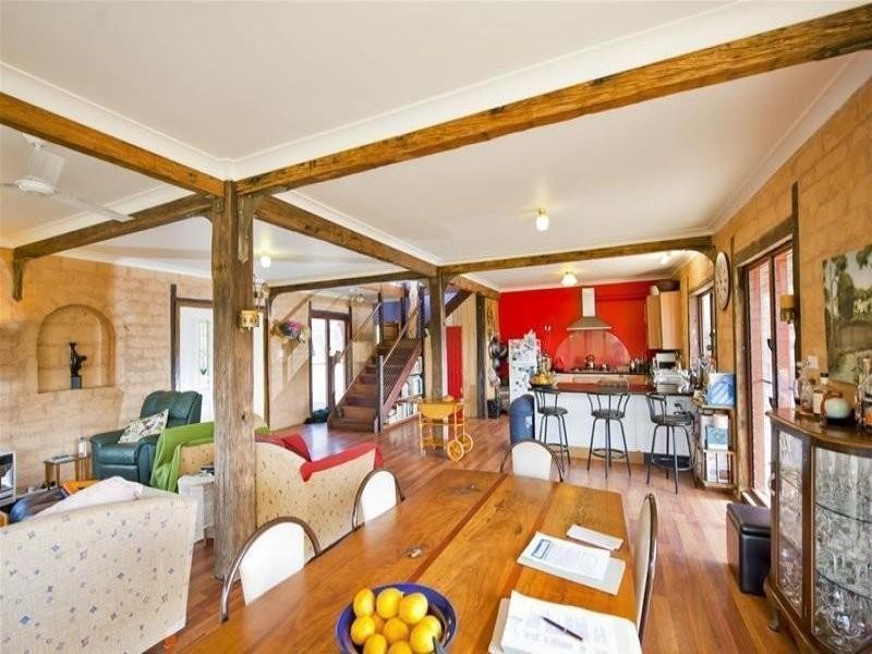 6 Caddell Road, Mount Burrell NSW 2484