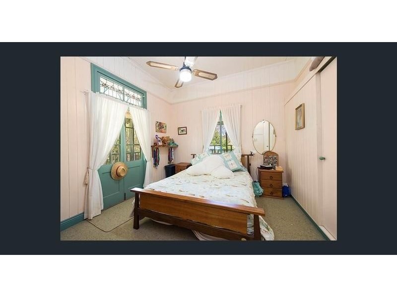 56 Chowan Creek Road, Uki NSW 2484