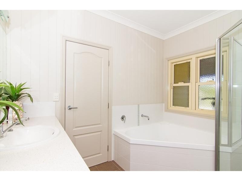 253 Brays Creek Road, Tyalgum NSW 2484