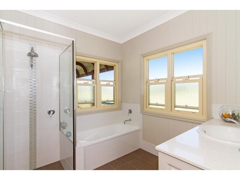 253 Brays Creek Road, Tyalgum NSW 2484