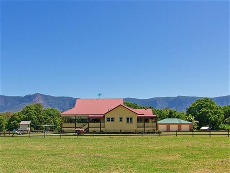 253 Brays Creek Road, Tyalgum NSW 2484