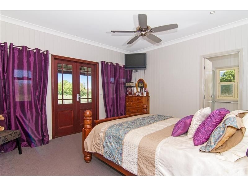 253 Brays Creek Road, Tyalgum NSW 2484