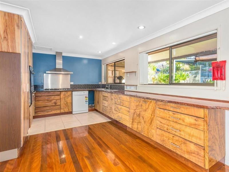 11 Goldenlinks Drive, Murwillumbah NSW 2484