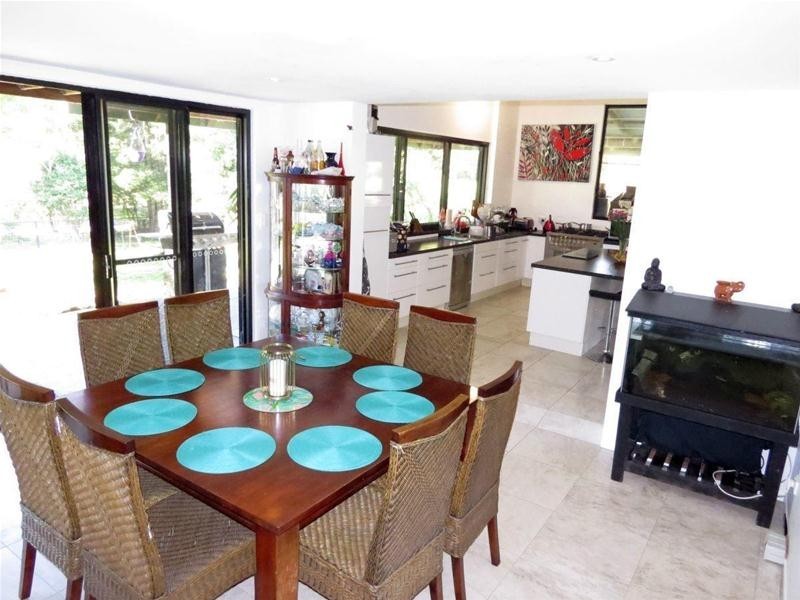 498 Rowlands Creek Road, Uki NSW 2484