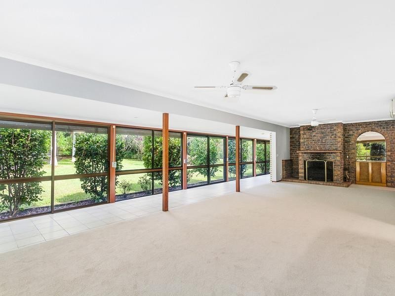 127 Smiths Creek Road, Uki NSW 2484
