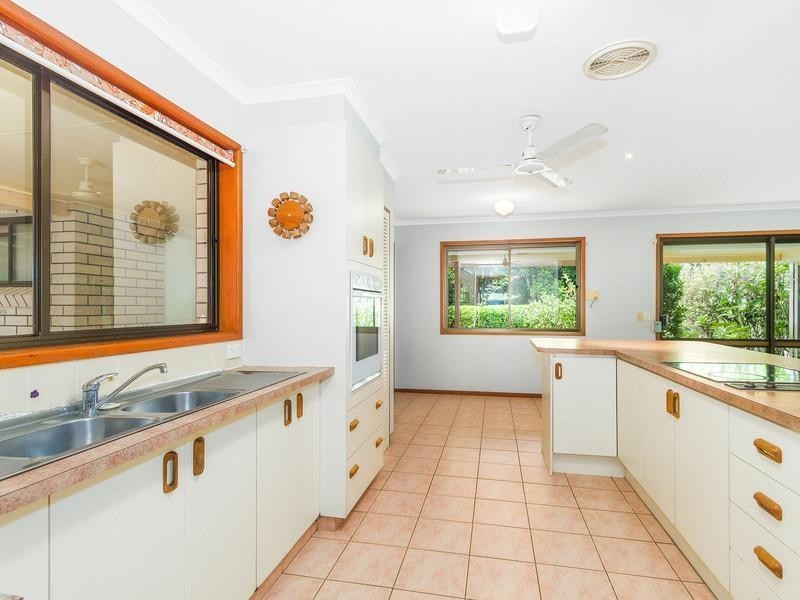 127 Smiths Creek Road, Uki NSW 2484