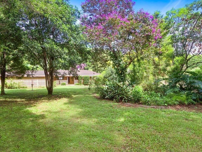 127 Smiths Creek Road, Uki NSW 2484