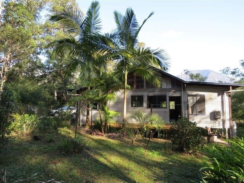 21 Waratah Court, Mount Burrell NSW 2484