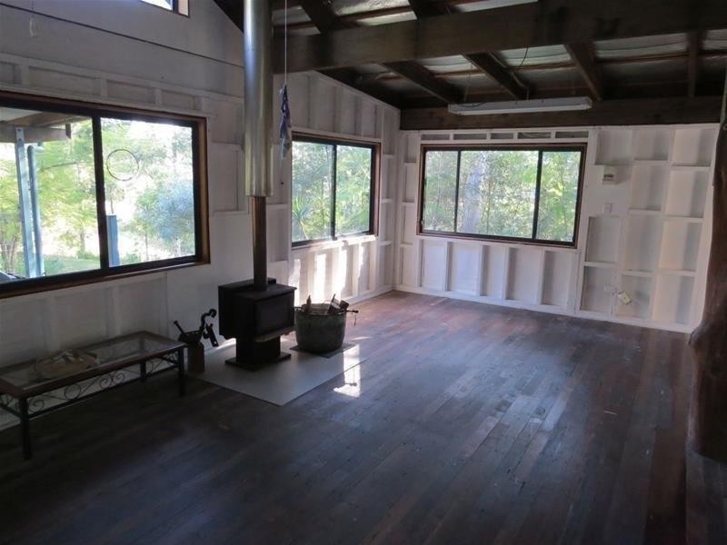 21 Waratah Court, Mount Burrell NSW 2484