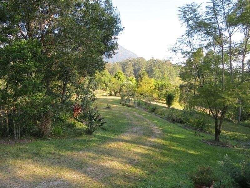 21 Waratah Court, Mount Burrell NSW 2484