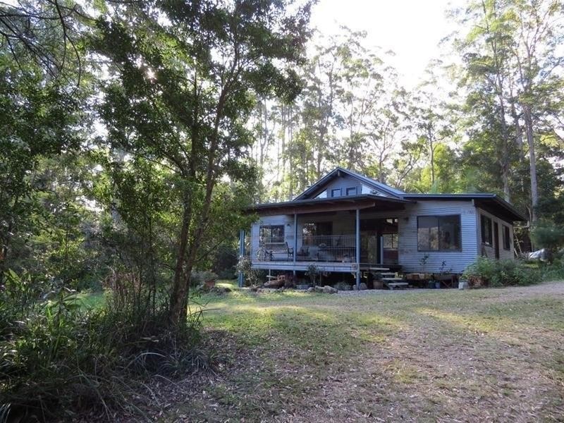 21 Waratah Court, Mount Burrell NSW 2484