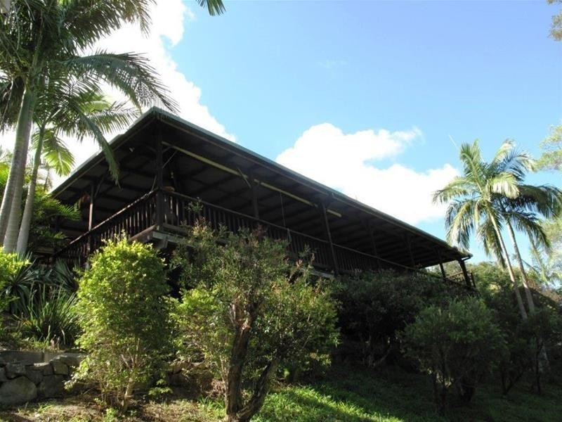 62 Clareville Road, Uki NSW 2484