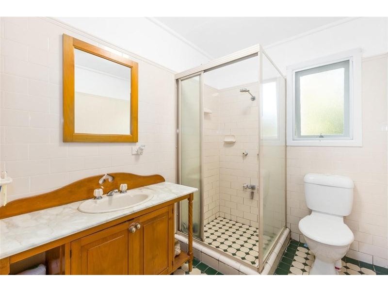 10 Old Convent Road, Uki NSW 2484