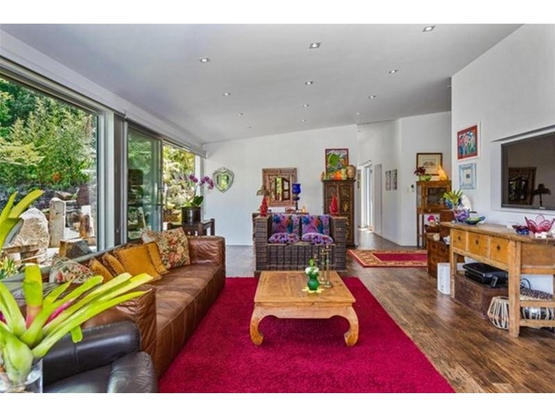 67 Braeside Drive, Uki NSW 2484