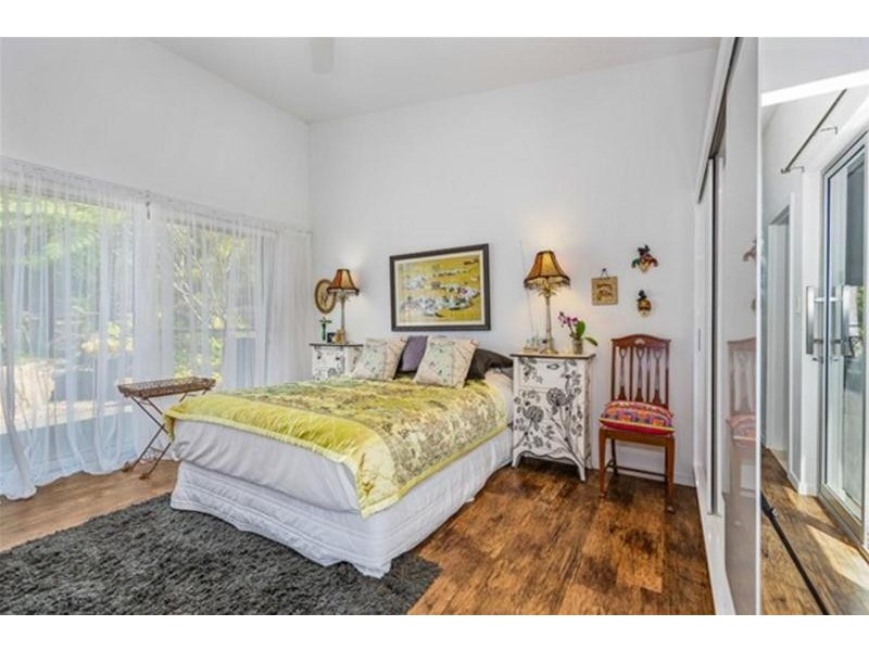 67 Braeside Drive, Uki NSW 2484