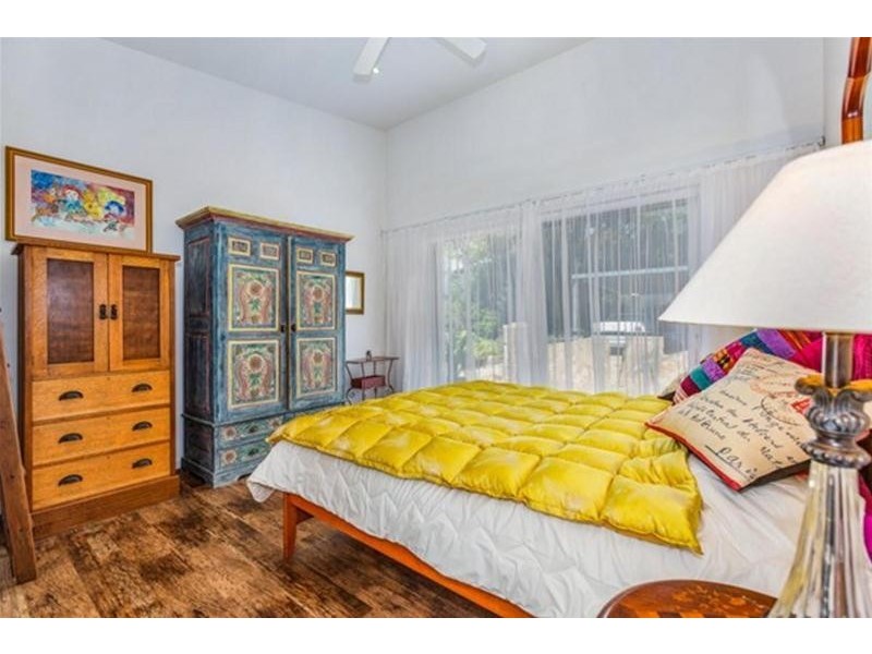 67 Braeside Drive, Uki NSW 2484