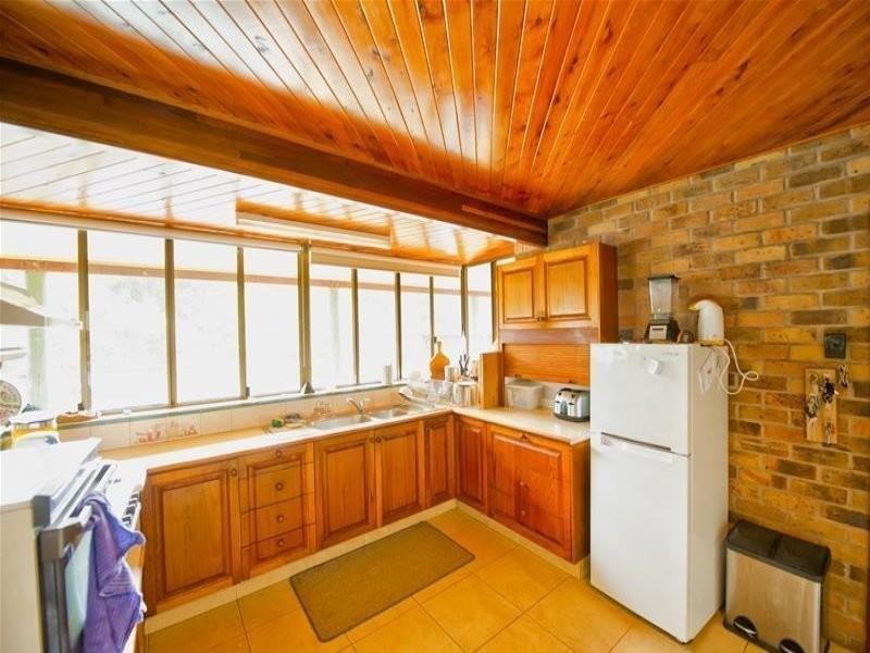 7 Braeside Drive, Uki NSW 2484