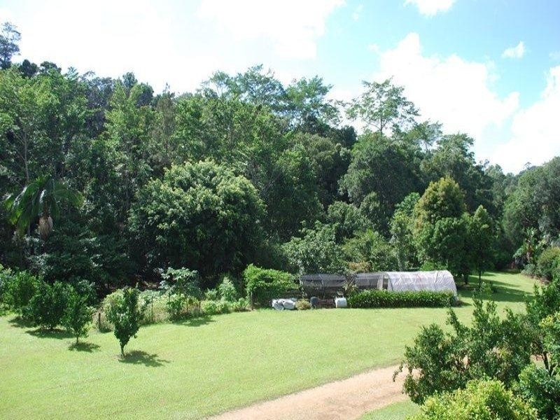 13 Pigeonberry Road, Nobbys Creek NSW 2484