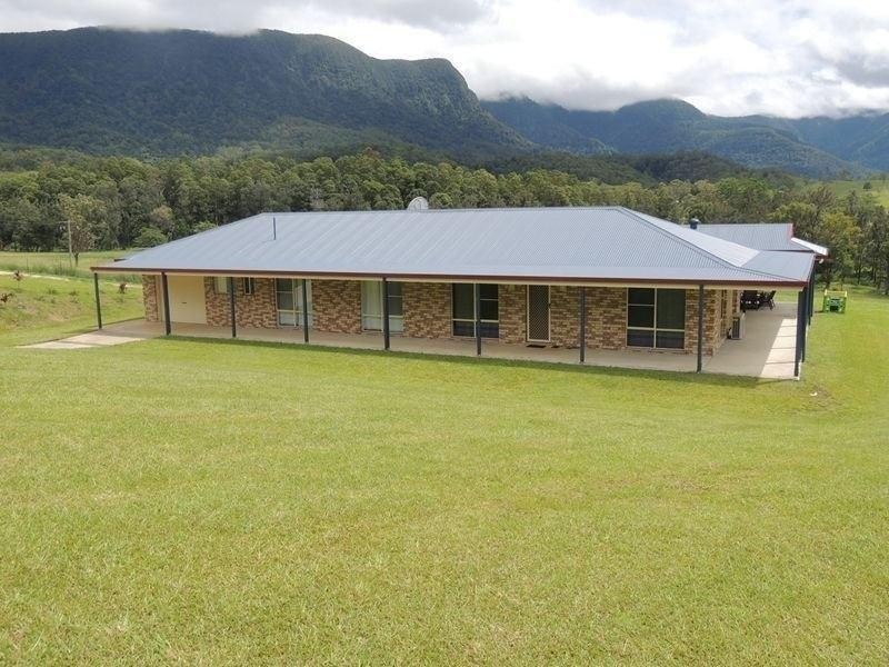 76 Starlight Way, Pumpenbil NSW 2484