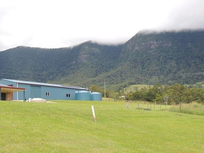 76 Starlight Way, Pumpenbil NSW 2484